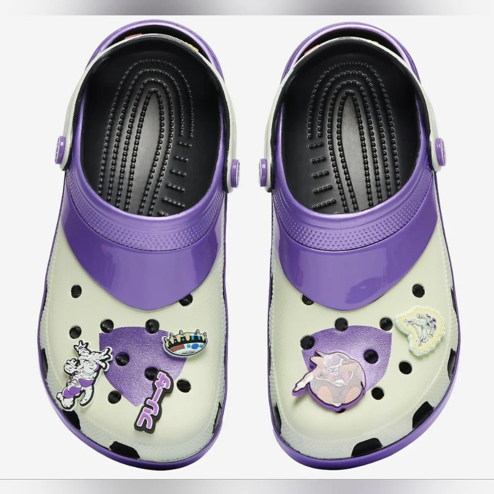 🔺️🆕️🔺️CROCS Mens Lavender and White Crocs.